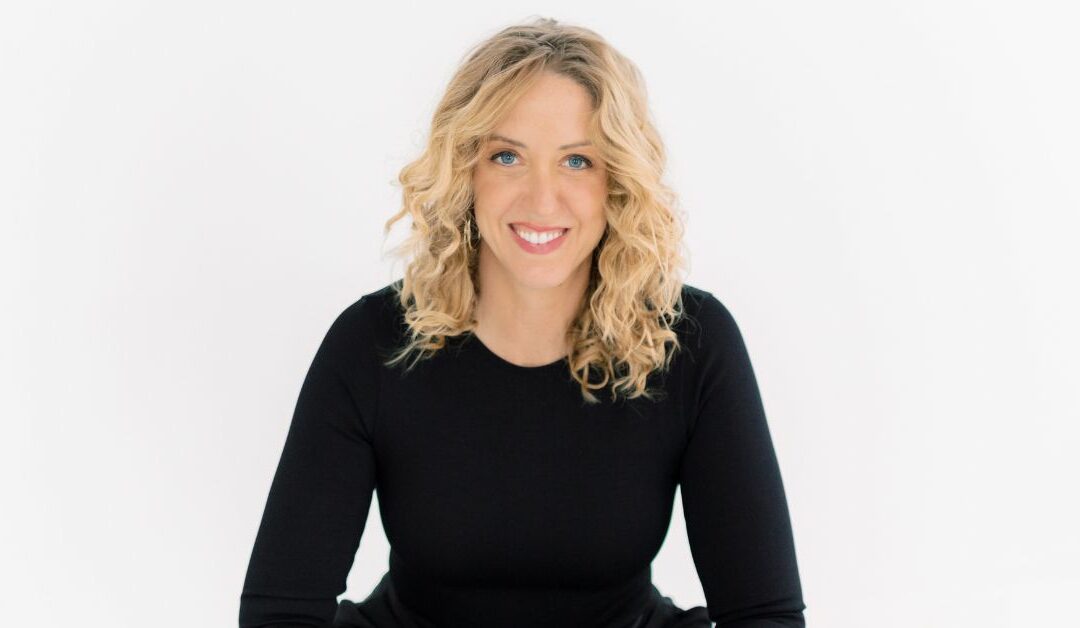 Ep #180: Leverage Your Brain (And Your Team’s Brains) to Manage Multiple Offers