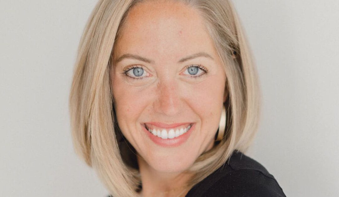 Ep #193: The Art of Attracting and Serving High-Ticket Purchasers